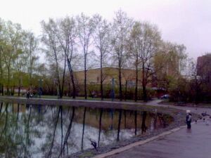 зона отдыха с парком и прудом район Алтуфьево