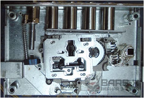 Замена замков MUL-T-LOCK MATRIX картинка