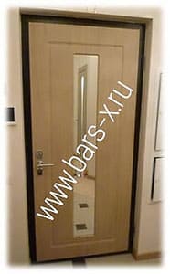 установка замков и панели с зеркалом После картинка