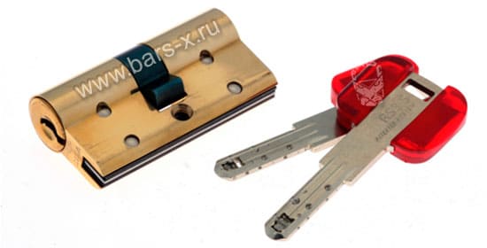 провести замену личинки замка в стальной двери картинка