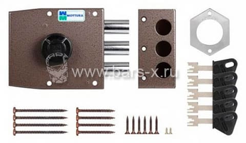 врезка замков на металлические двери картинка