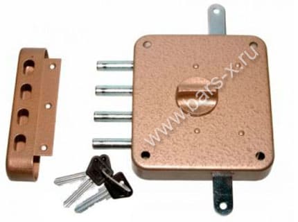 Профессиональная замена дверного замка картинка