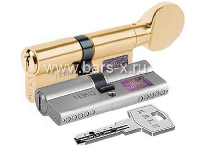 замена дверных замков врезного типа картинка