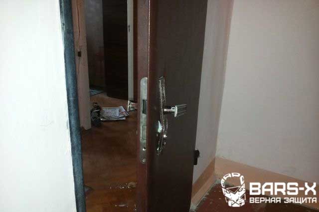 срочная замена замка после взлома срочно нужна замена сломанного замка в железной двери